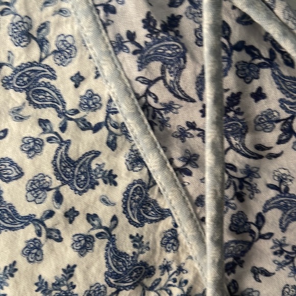 Old Navy Plus Peasant Blouse - Picture 3 of 9